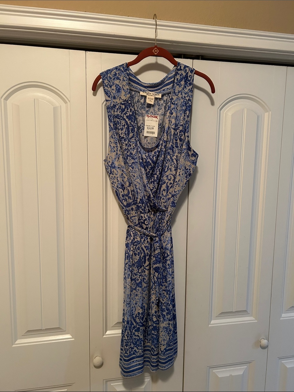 Studio West Blue and White Paisley Tie-Waist Midi Dress